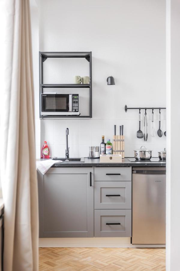 Flats 4 You, Moderne City Wohnung Naehe Hbf, Due-Messe 20 Min, Netflix, Kueche Duisburg Bagian luar foto