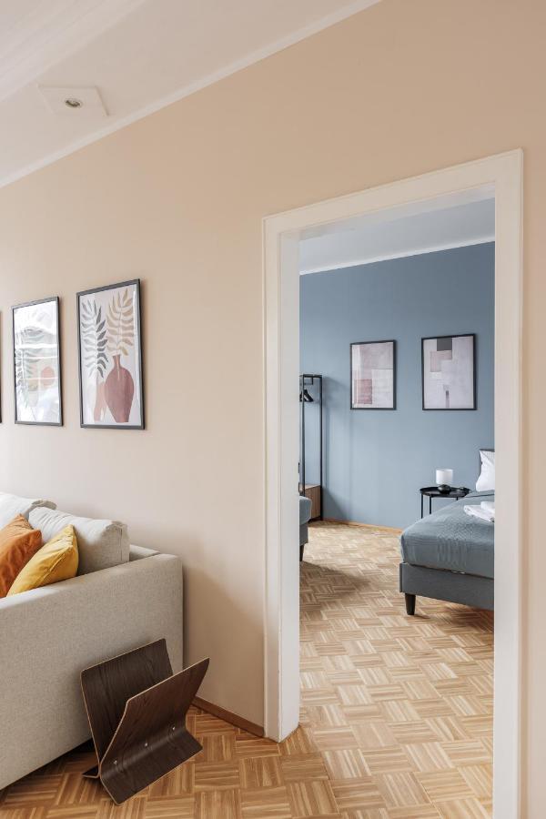 Flats 4 You, Moderne City Wohnung Naehe Hbf, Due-Messe 20 Min, Netflix, Kueche Duisburg Bagian luar foto