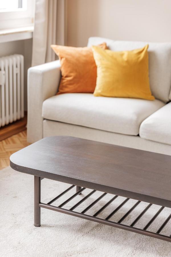 Flats 4 You, Moderne City Wohnung Naehe Hbf, Due-Messe 20 Min, Netflix, Kueche Duisburg Bagian luar foto