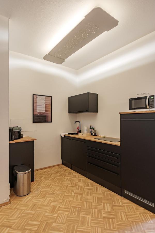 Flats 4 You, Moderne City Wohnung Naehe Hbf, Due-Messe 20 Min, Netflix, Kueche Duisburg Bagian luar foto