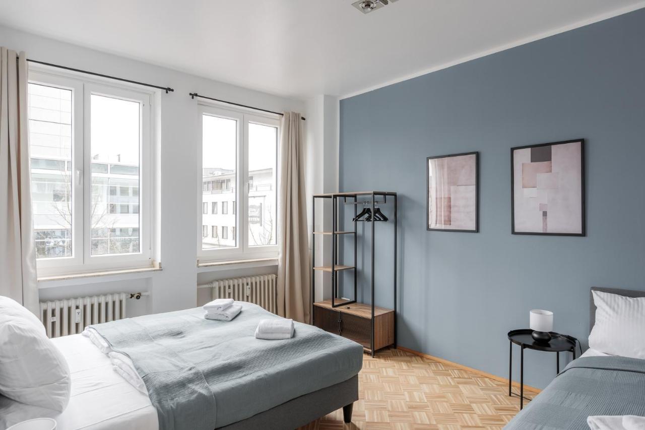 Flats 4 You, Moderne City Wohnung Naehe Hbf, Due-Messe 20 Min, Netflix, Kueche Duisburg Bagian luar foto
