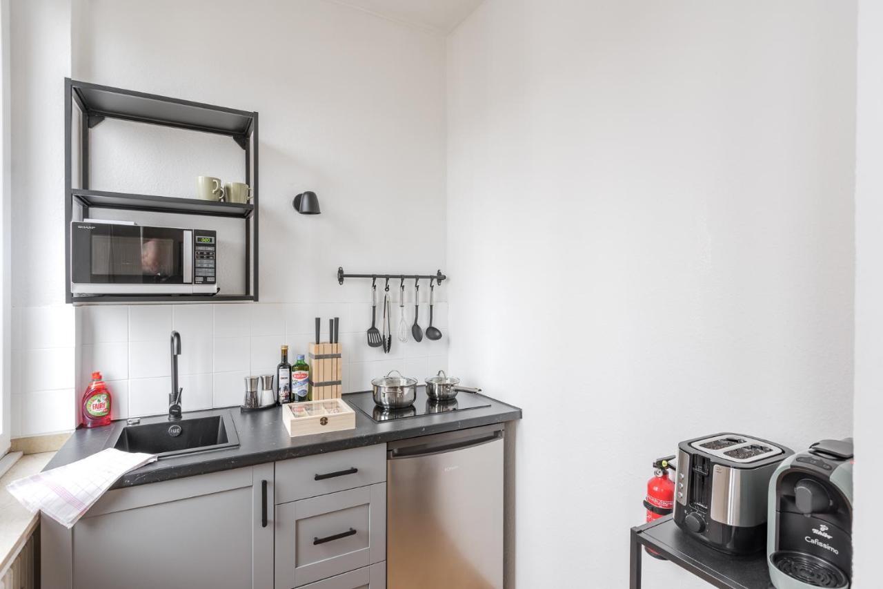 Flats 4 You, Moderne City Wohnung Naehe Hbf, Due-Messe 20 Min, Netflix, Kueche Duisburg Bagian luar foto
