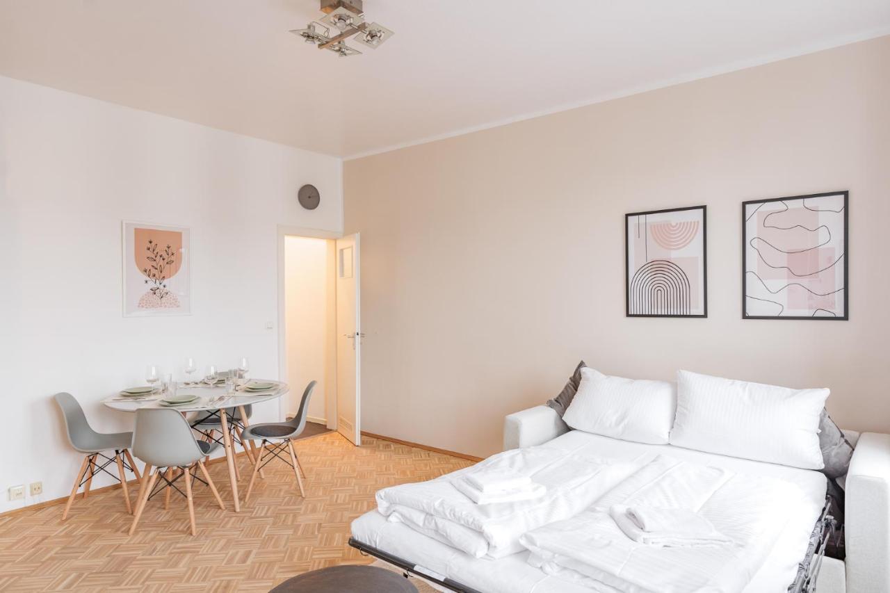 Flats 4 You, Moderne City Wohnung Naehe Hbf, Due-Messe 20 Min, Netflix, Kueche Duisburg Bagian luar foto