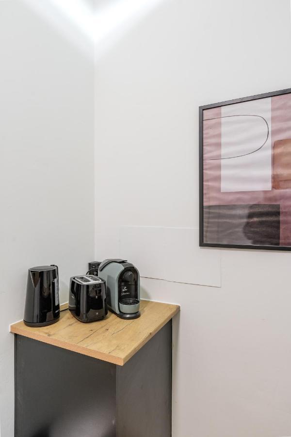 Flats 4 You, Moderne City Wohnung Naehe Hbf, Due-Messe 20 Min, Netflix, Kueche Duisburg Bagian luar foto